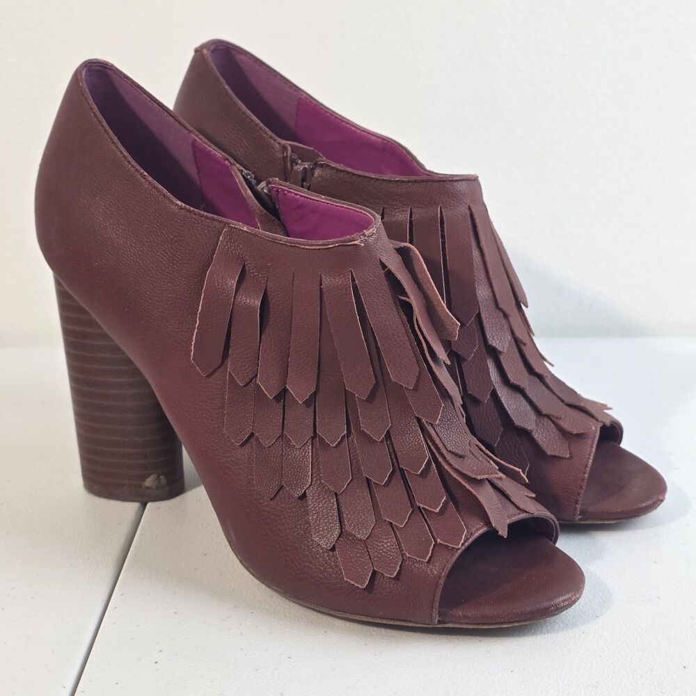 Trina Turk Women's Parque Bootie Open-toe Fringe Zipper Closure Heel Rust Sz 8
